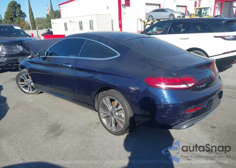 2019 Mercedes-Benz C 300 из США, поврежденный, VIN WDDWJ8DB0KF824121